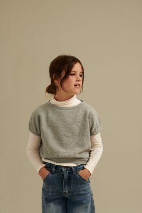 23229 sleeveless sweater (Archive item).